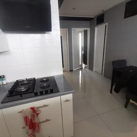 Pokoj Centrum Sky Tower Apartman *